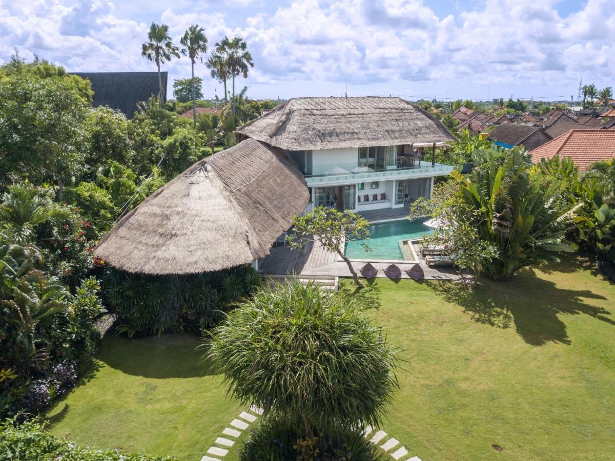 Villa Kami Denpasar Exterior foto